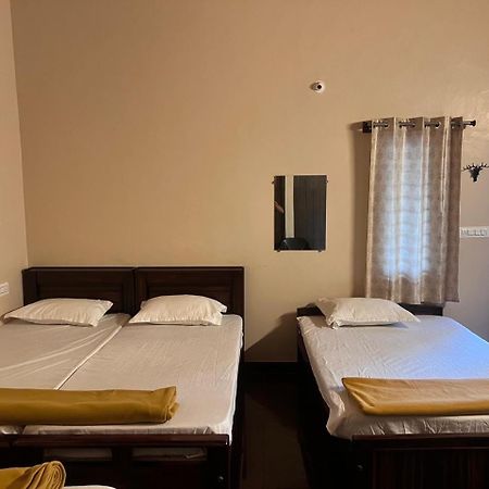 Silver Shadow Homestay Chikmagalūr Esterno foto