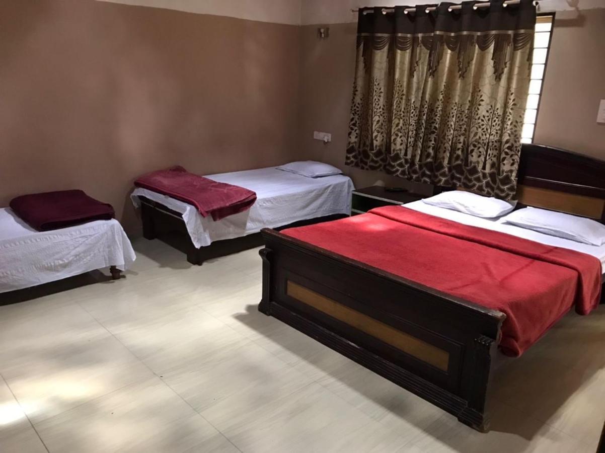 Silver Shadow Homestay Chikmagalūr Esterno foto