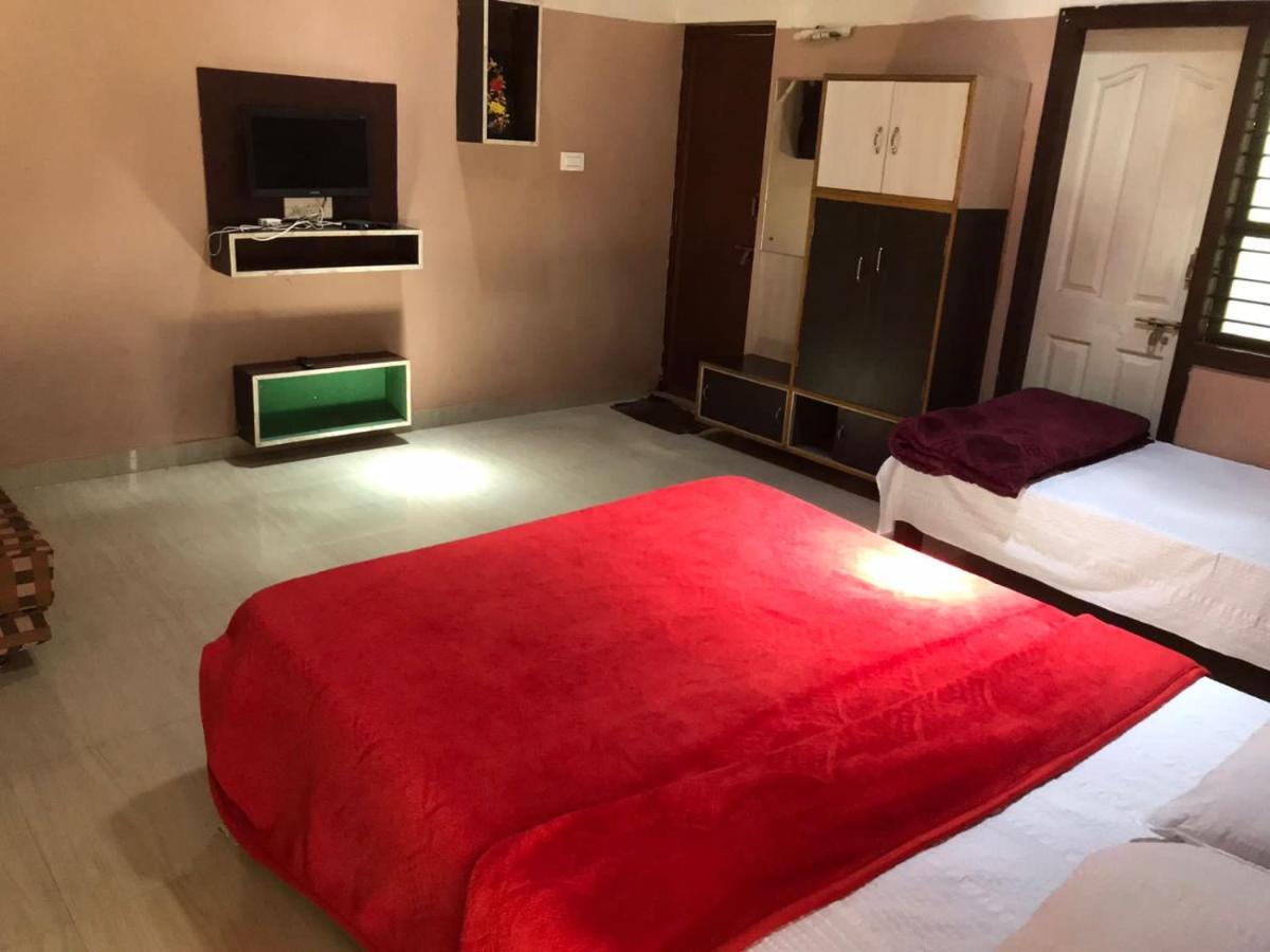 Silver Shadow Homestay Chikmagalūr Esterno foto